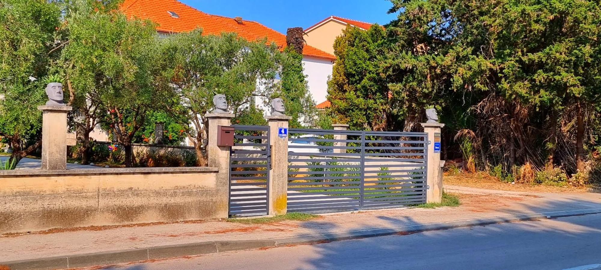 Apartment Cabezas *